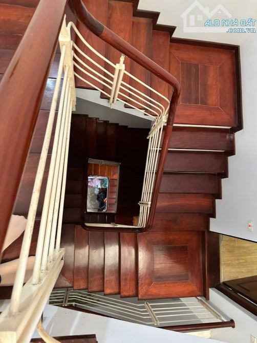 BÁN GẤP NHÀ 4 TẦNG MẶT PHỐ PHAN ĐĂNG LƯU - 2
