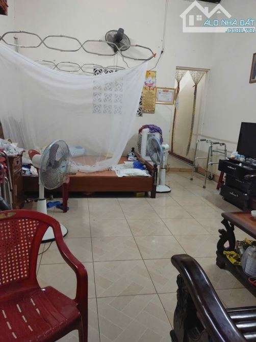 Nhà cấp 4, chỉ 23m ra đường lớn, giữa trung tâm hải châu - 2