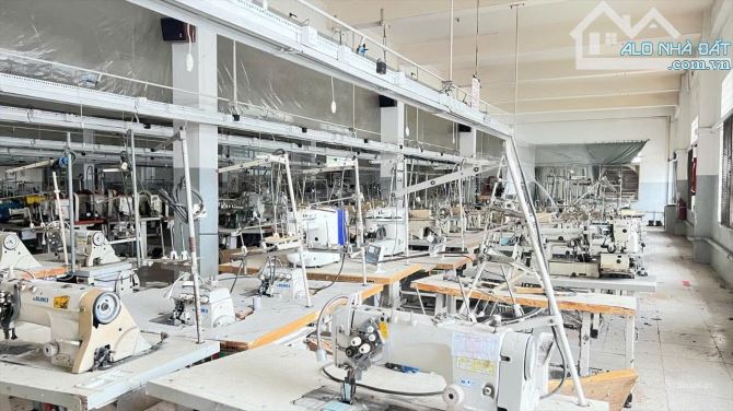 Cho thuê nhà xưởng chuyên ngành may mặc KCN Biên Hòa 2, 6000m2, giá thuê 800tr/tháng - 2
