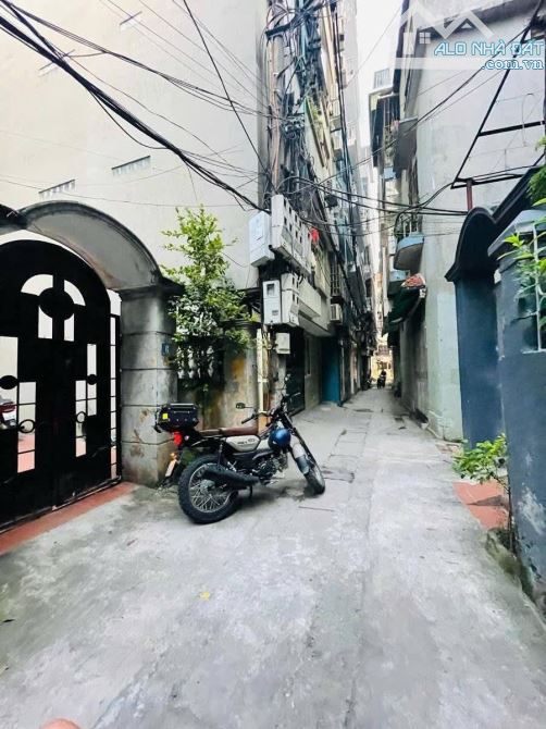 BÁN ĐẤT LÔ GÓC THANH XUÂN NGÃ TƯ SỞ 156M MẶT TIỀN 8M GIÁ 27 TỶ - 2