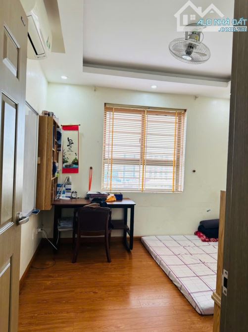 🌟HIẾM, CC 143 TRẦN PHÚ- HÀ ĐÔNG- 55M2- 2 NGỦ 2 WC LÔ GÓC- NHÀ ĐẸP FULL NT GIÁ HƠN 3 TỶ🌟 - 2