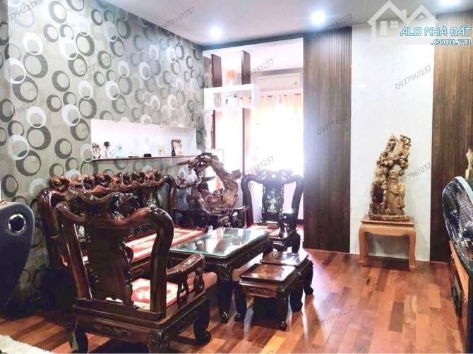 BÁN NHÀ DƯƠNG QUẢNG HÀM 56m2. HAI THOÁNG - GARA Ô TÔ - NGÕ Ô TÔ TRÁNH, VĂN PHÒNG ĐẸP - 2