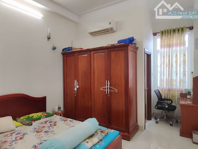 HẺM XE HƠI RA VÔ THOẢI MÁI NGUYỄN XÍ 70M2 NHÀ 4 TẦNG 4PN CHỈ hơn 12🧄 - 2