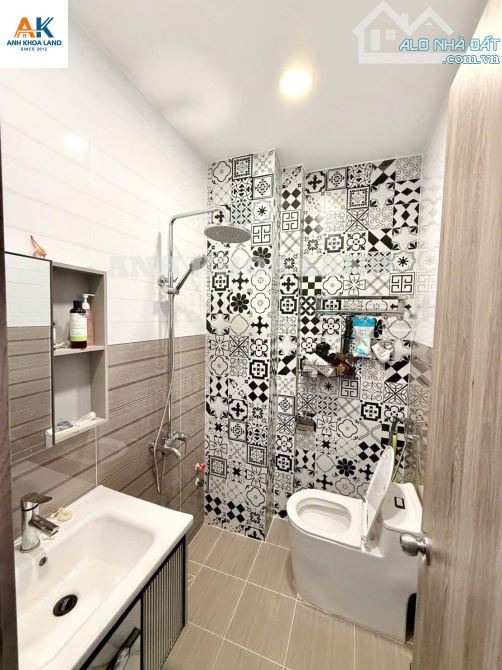 Nhà đẹp 3 tầng + sân thượng, HXH Cây Keo – Tam Phú! Vị trí vàng cạnh Sunview - 2