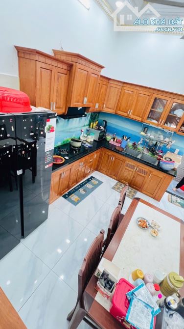 Nhà phố 4x15m, đường 7m, Lâm Thi Hố Q12 - 2