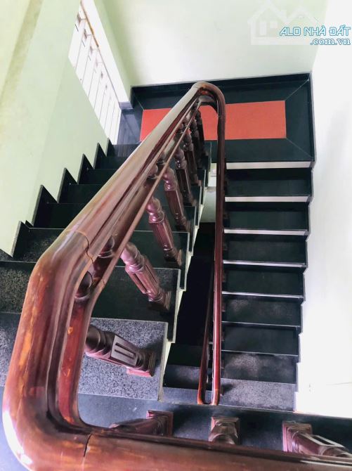 Bán nhà nghỉ 4 tầng 12 phòng phường Xuân Phú-TP Huế  156m2, sàn 467m2, 7 tỷ - 2
