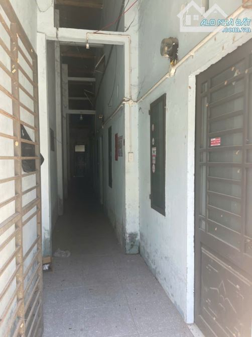 Bán nhà đường Lê Văn Sỹ trung tâm Liên Chiểu. Có 4 dãy trọ đang cho thuê - 2
