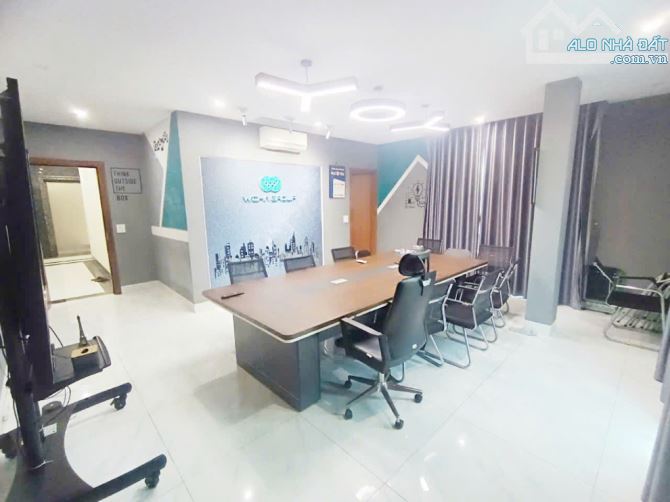 Cho thuê nhà đường 19/5 Văn Quán. DT 88m2, 7 tầng, ĐH âm trần, thang máy - 2