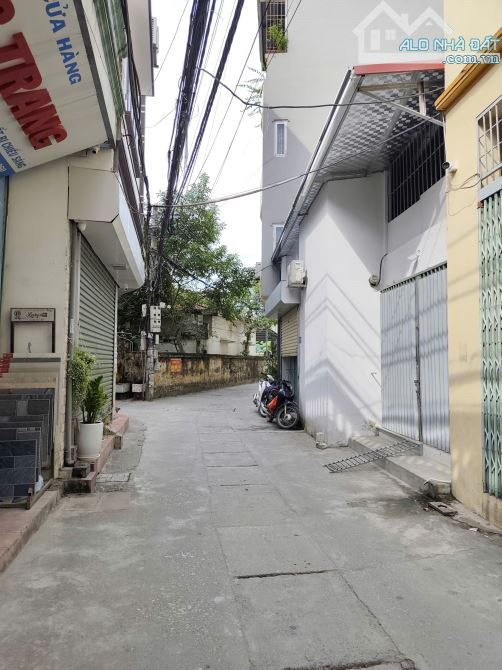 Bán nhà mới đẹp Phú Lương – Hà Đông, 42m², 5 tầng, thang máy, ô tô qua nhà – Giá chỉ 7 tỷ - 2