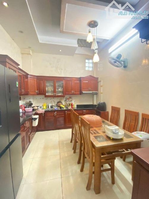 Bán nhà Bồ Đề dân xây 5 tầng vị trí đẹp - 2