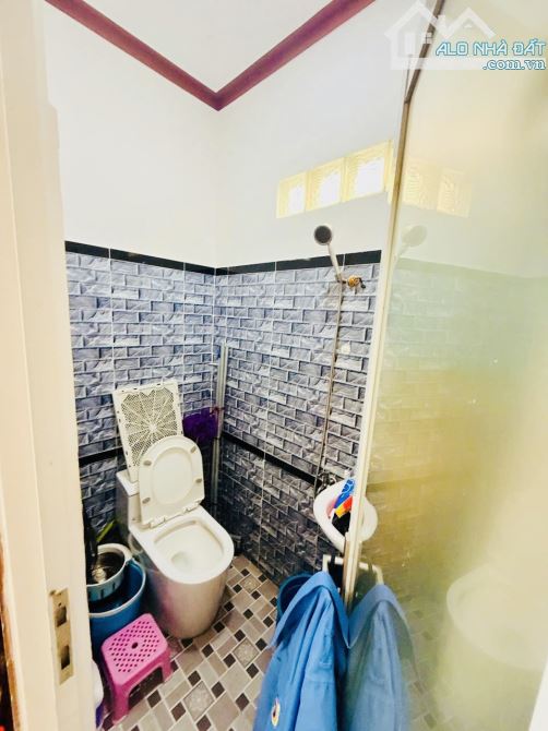 CHÍNH CHỦ CẦN BÁN CĂN NHÀ 2 TẦNG CÁCH XE HƠI 60M KHU VỰC HIẾM NHÀ BÁN GIÁ ĐẤT TẶNG NGUYÊN - 2