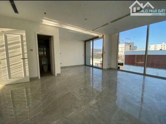 Toà nhà văn phòng 7 tầng siêu vip, bên cạnh Monarchy - 2