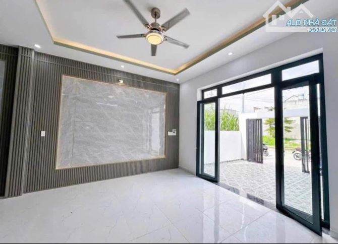 CHỦ NGỘP NÊN CHỈ CẦN TRẢ TRƯỚC 550tr CÔNG CHỨNG NHẬN NHÀ Ở NGAY - 2
