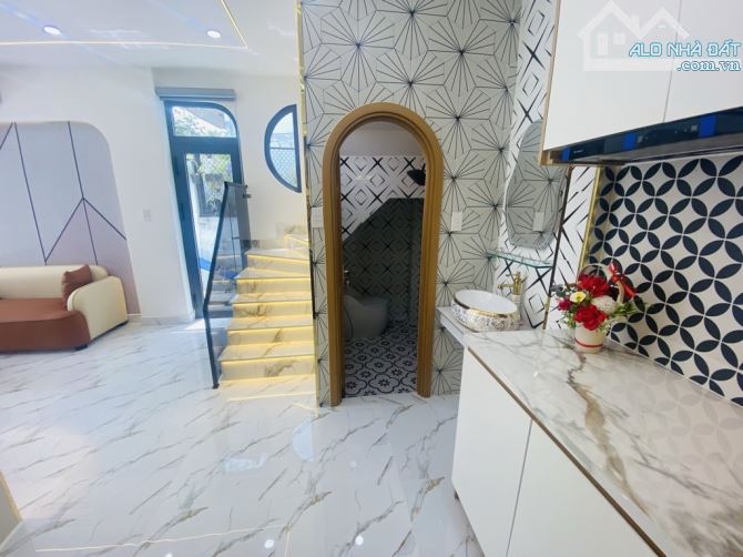 Nhà mặt tiền đường Lê Lai Phường 1 Gò Vấp kinh doanh đỉnh mới đẹp full nội thất 5,55 tỷ - 2