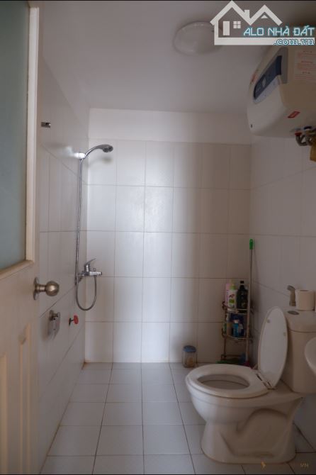 Cho thuê chung cư Vinaconex H, 67 Phùng Khoang, 83m 2pn 1wc, đồ cơ bản gắn tường, giá 10tr - 2