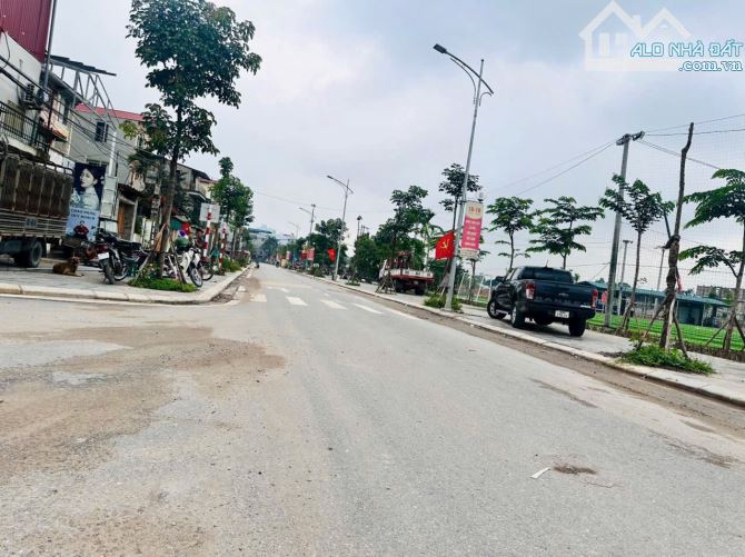 Chào bán 105,6m Ngọc Chi- Vĩnh Ngọc - Đông Anh tài chính 14,5 Tỷ mt 7,9m trục kinh doanh - 2