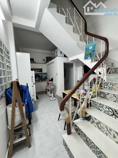 Bán nhà hẻm xe hơi, 1 trệt 1 lầu, 4pn 3wc, 70m2, sổ hồng riêng hoàn công đủ, Phường 5 Q8 - 2