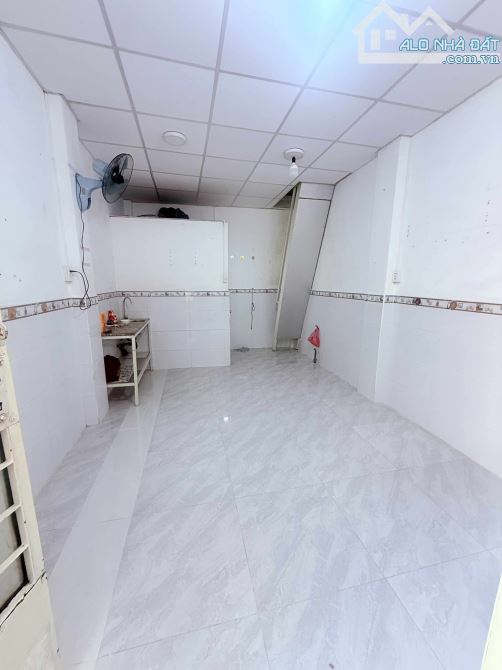 💥 BÁN NHÀ - TRUNG TÂM Q1 ĐỐI DIỆN TOÀ LANCASTER - 16 M2 - 2 TÂNG - 2,25 TỶ - 2