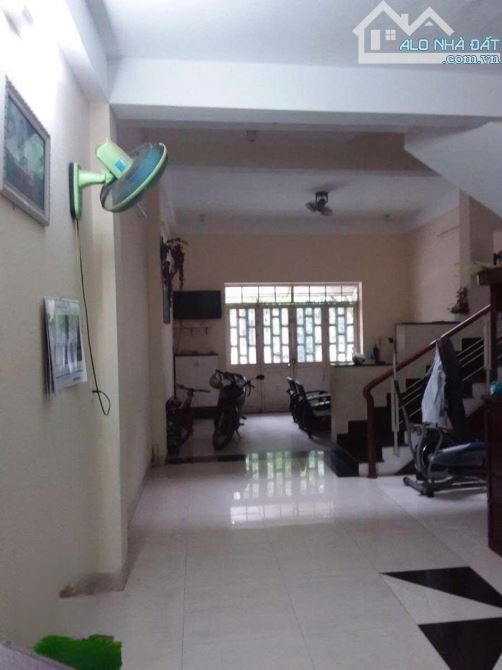 Bán nhà 3 tầng đường Nguyễn Dữ kdc Nguyễn Hữu Thọ sầm uất. Gọi Tuyết - 2