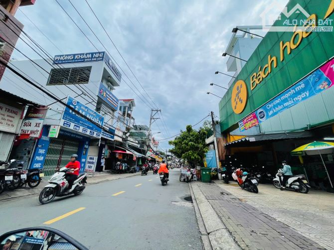 Đất đẹp 100m2 (5*20m) vuông vắn, HXH cách mặt tiền 10m ngay chợ 339 - Đỗ Xuân Hợp (Global - 2