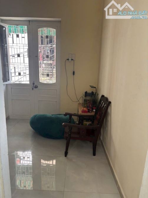► Nhà kiệt 3m thẳng thông 60m ra MT Nguyễn Hoàng, KD, 81m2, C4, 4PN, 3.75 tỷ - 2