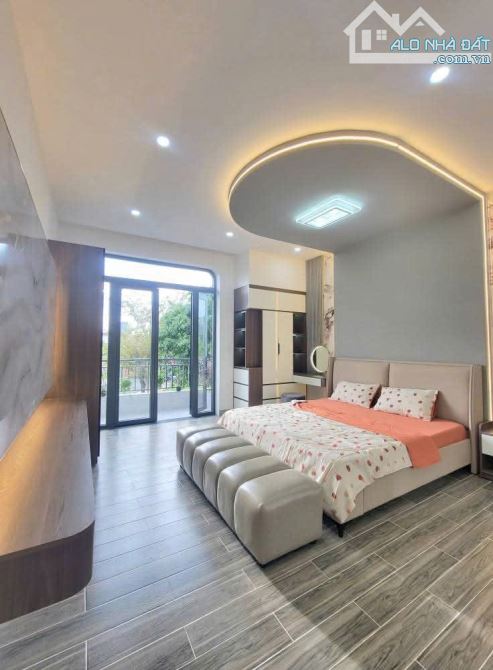 Nhà mới 3 tầng HXH, 1 xẹt Linh Đông, SHR vuông A4, DT 120m2 giá 6.8 tỷ - 2