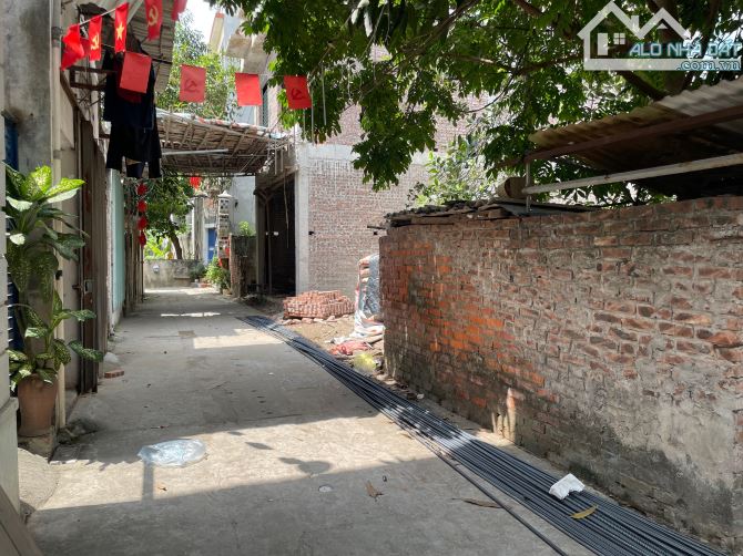 Bán đất Di Trạch, Phân Lô - Đường thông. Ô tô - Kinh doanh. 66m, 9 tỷ - 2