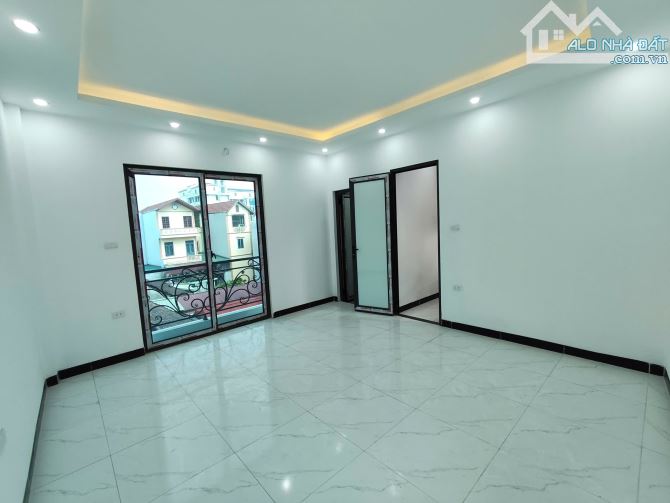 BÁN NHÀ BÍCH HOÀ - 32M2, 4 TẦNG 1 TUM – MẶT TIỀN HƠN 6M – 3 MẶT THOÁNG – GIÁ CHỈ HƠN 3 TỶ - 2