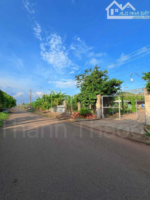 Bán gấp lô đất Hòa Long 126m2 - gần vòng xoay cao tốc - đường rộng, sổ riêng - 2