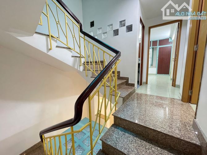 hẻm xe hơi đường lý chính thắng, quận 3, 40m2, 4 tầng, 8,9 tỷ thương lượng - 2