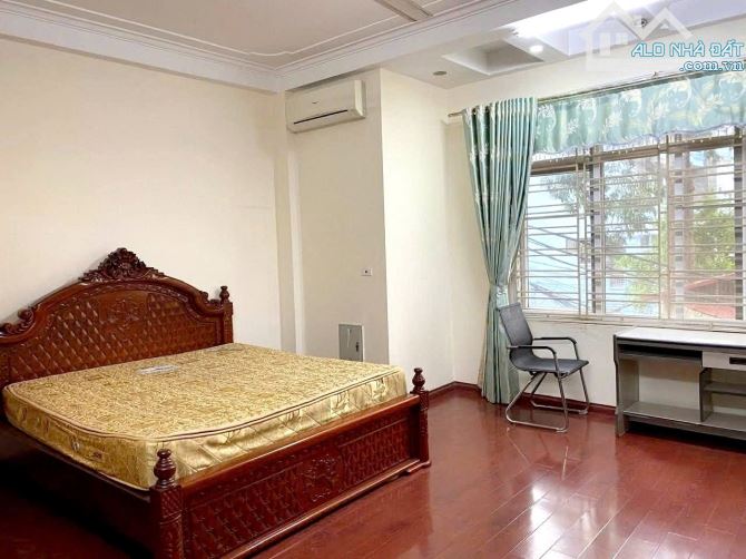 BÁN NHÀ XUÂN ĐỈNH 65m2 × MT 6,1m. LÔ GÓC CỰC THOÁNG - HAI Ô TÔ TRÁNH ĐỖ TRƯỚC NHÀ - 2