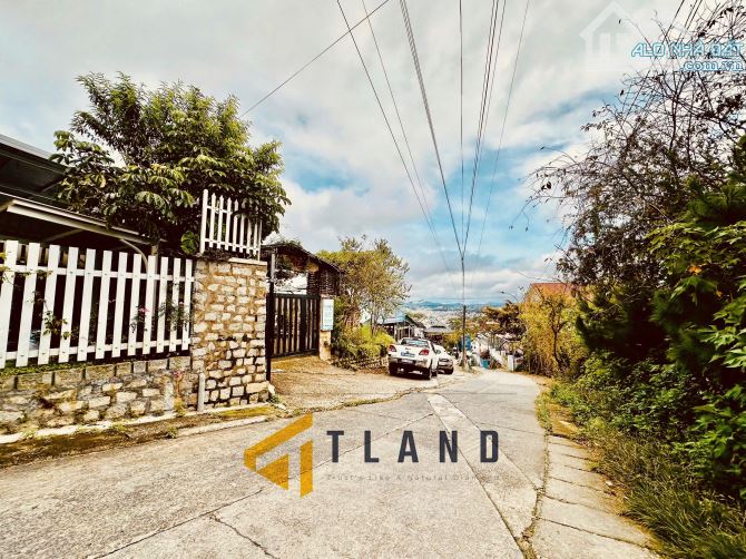 BÁN LÔ ĐẤT VIEW THÀNH PHỐ CỰC ĐẸP 272M2 NGANG ĐẸP 19M GIÁ TỐT - 2
