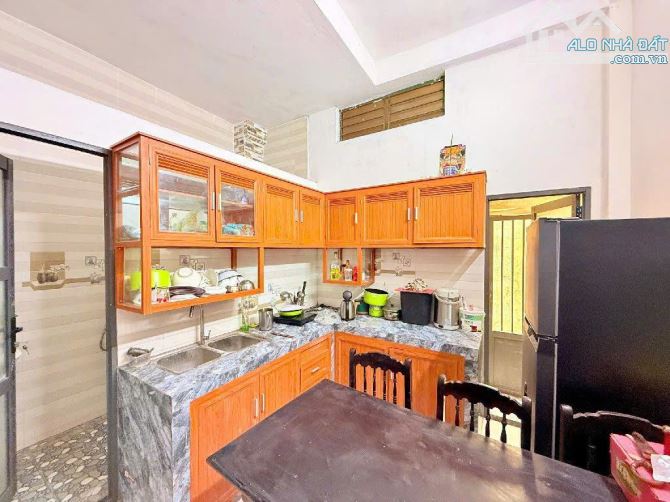 Bán nhà mặt phố Mỹ Đa Đông 5, Ngũ Hành Sơn, Đà Nẵng. DT 70m2, 2 tầng, 3PN. Giá 8.2 tỷ, Sổ - 2
