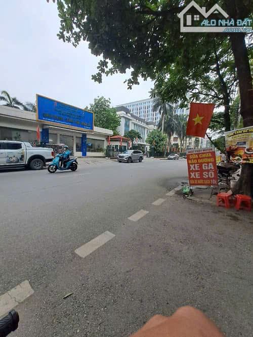 Bán đất phân lô, ô tô tránh, KD. Văn Quán, Hà Đông. 55m2, mt 4.1m. 13 tỷ 400. - 2
