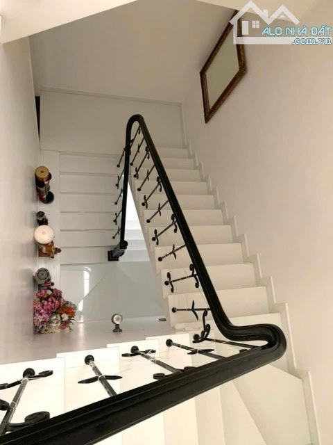Căn shophouse Manor Crown đường lớn 19.5m - 2