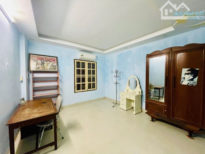 Cho thuê nhà riêng Mỹ Đình, quận Nam Từ Liêm 55m x 3T giá 9.5 triệu, 20m ra ô tô - 2