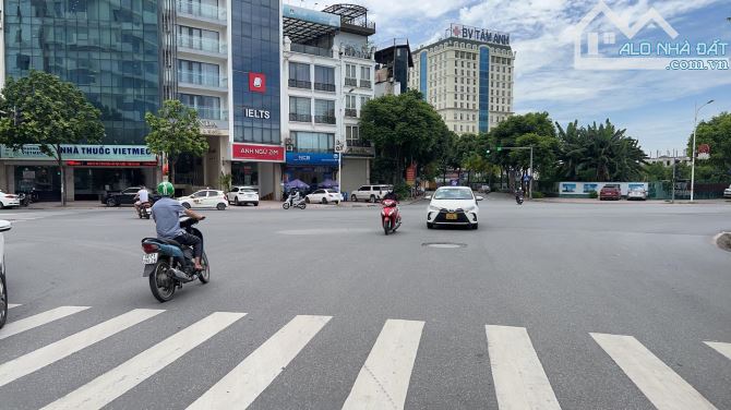 BIỆT THỰ ĐẲNG CẤP PHỐ VIP, PHÂN LÔ HOÀNG NHƯ TIẾP 105M, 5T, MT8M, THANG MÁY, Ô TÔ TRÁNH. - 2