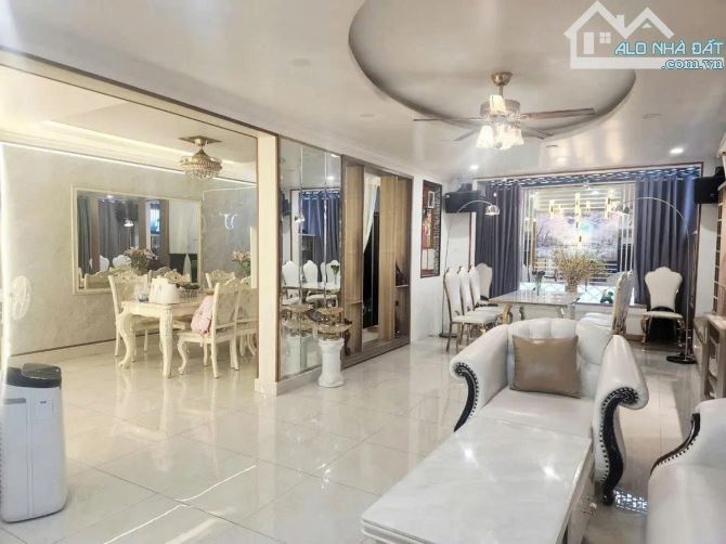 BAN NHÀ 2 MẶT TIỀN ĐƯỜNG HOA SỮA – P.7 – PHÚ NHUẬN-: 134m² (4 × 22m), nở hậu 7.8m - 42 TỶ - 2