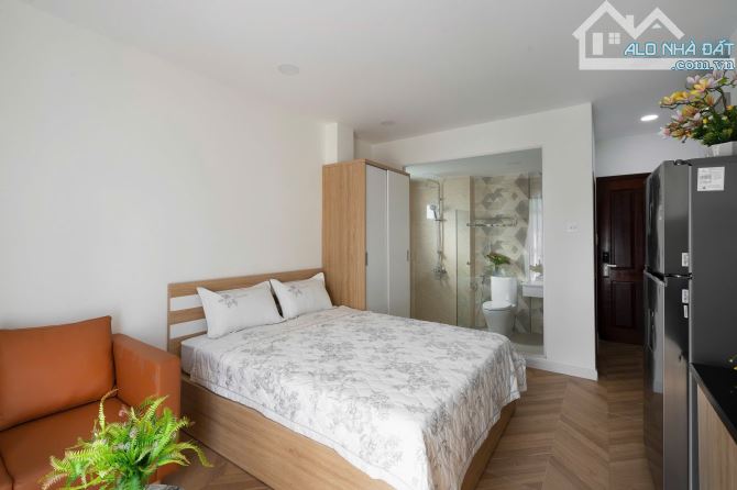 CĂN STUDIO FULL NỘI THẤT CỰC XINH  Ở QUẬN 1 - 2