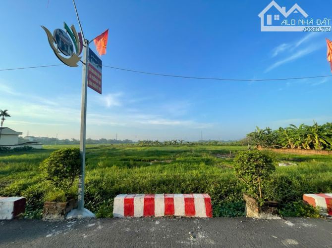 ✴️Chính chủ gửi bán dt 97,9m Hoàng Diệu Chương mỹ HN ✅mặt tiền 4,7m đất đấu Giá -An Vọng - - 2