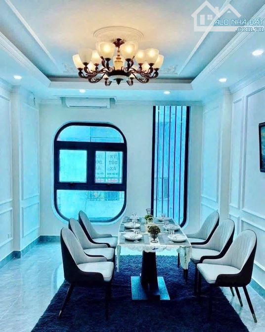 Bán nhà phố Cầu Giấy 43m², 6 tầng, gần ô tô tránh, gần hồ, nhỉnh 9 tỷ - 2