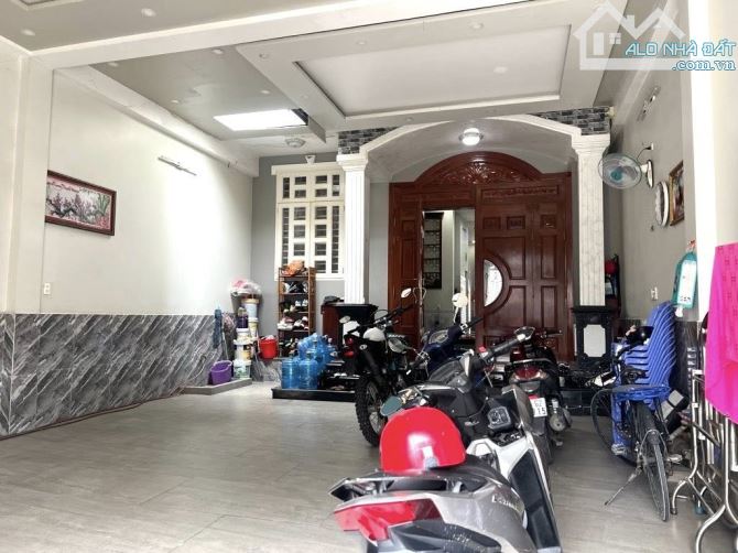 Biệt thự 3 Tầng Mặt tiền kinh doanh TRƯƠNG THỊ HOA, DT 165m2 (6.6 x 25) đường 20m gần Metr - 2