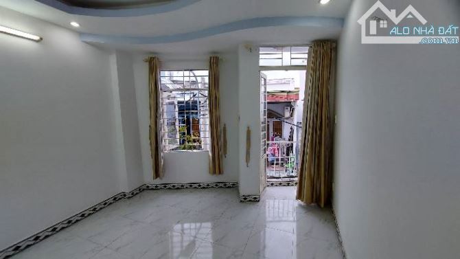 Bán nhà hẻm Lê Văn Lương P Tân Kiểng Quận 7. 32m2 - 2