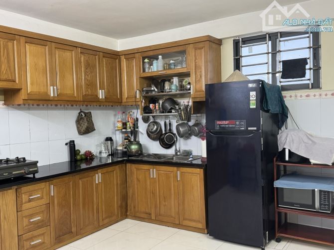 Bán nhà HXH đỗ cửa 4 tầng đẹp ở ngay Nguyễn Văn Quỳ,Q7 TP. HCM chỉ nhích 7 tỷ xíu - 2