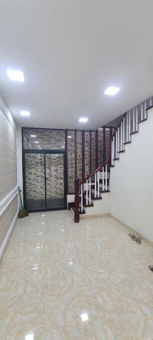 BÁN NHÀ PHỐ VÕNG THỊ TÂY HỒ DT 45M 5 TẦNG 14.8 TỶ LÔ GÓC NGÕ NÔNG GẦN PHỐ NHÀ ĐẸP Ở NGAY - 2