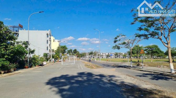 Bán nhanh đất MT 182m² cạnh KĐT Đông Tăng Long Q9 – Giá 42tr/m² - 2