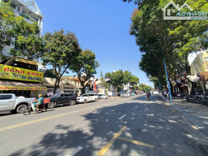 BÁN NHÀ (6 TẦNG) MẶT TIỀN HOÀNG HOA THÁM GIÁ 13.8 TỶ DT SÀN 300M2 (CÓ THANG MÁY) KD KS - 2