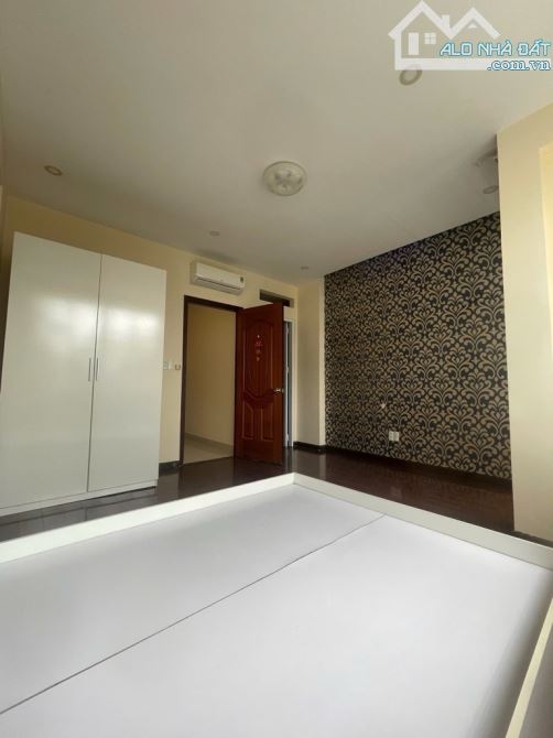 VIP PHÚ NHUẬN - HXH NGUYỄN ĐÌNH CHÍNH - 4TẦNG - NỞ HẬU - 2