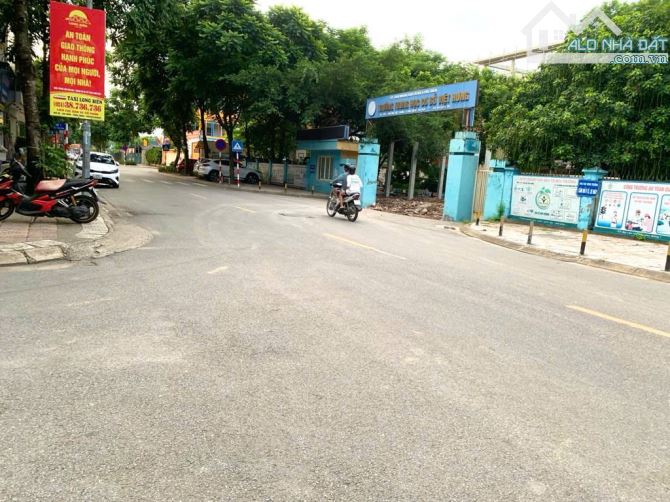 Bán nhà 6 tầng căn góc, thang máy, vị trí đẹp, ngõ thông ô tô giá 9 tỷ tại Việt Hưng - 2