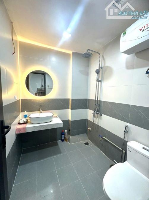 CCMN Thái Thịnh, gần Ngã tư Sở, nhà mới 95m2 x 7T, 24PKK full nội thất dòng tiền 1,4 tỷ - 2